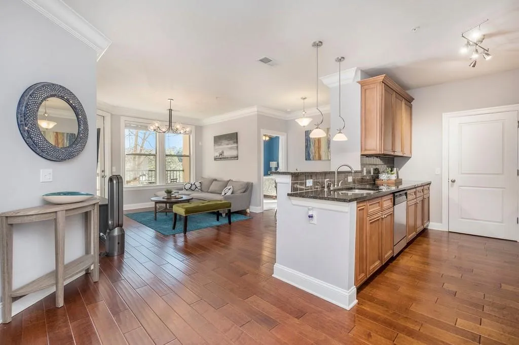 901 Abernathy Road Unit 3100, Atlanta, Georgia 30328, 2 Bedrooms Bedrooms, ,2 BathroomsBathrooms,Residential,Sold,901 Abernathy Road Unit 3100,6846141