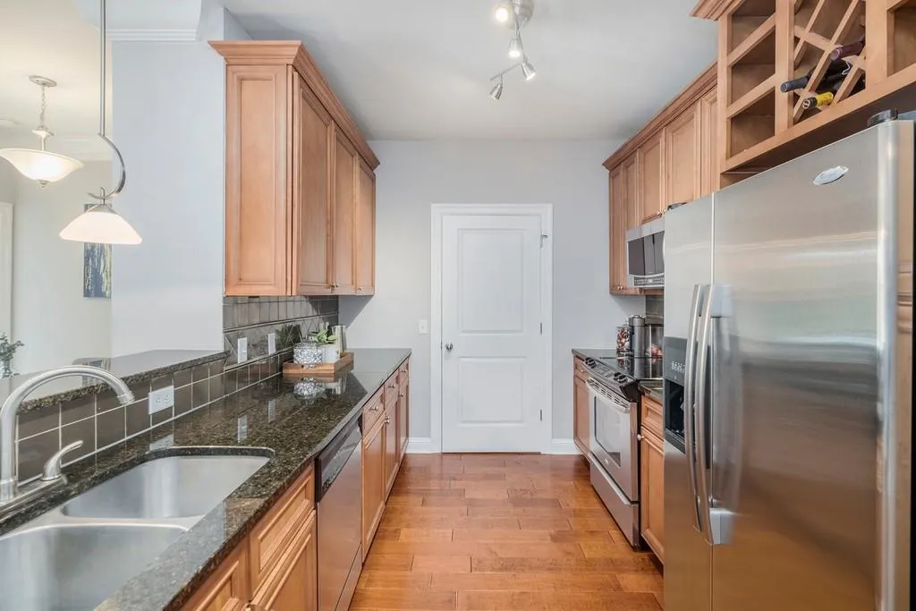901 Abernathy Road Unit 3100, Atlanta, Georgia 30328, 2 Bedrooms Bedrooms, ,2 BathroomsBathrooms,Residential,Sold,901 Abernathy Road Unit 3100,6846141