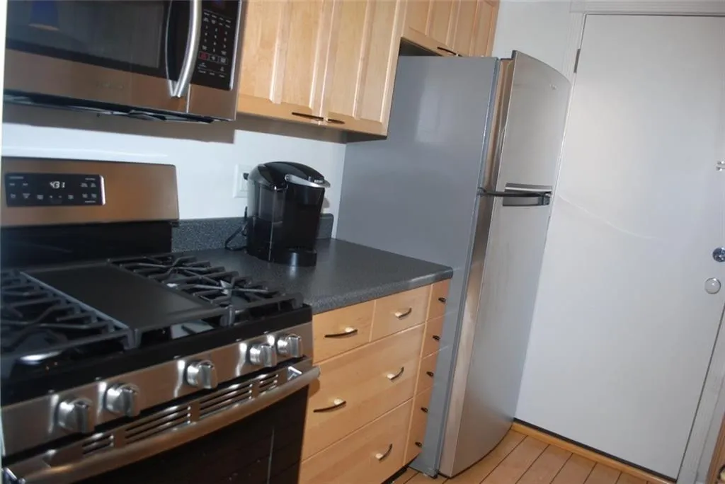 6851 Roswell Road Unit O-9, Sandy Springs, Georgia 30328, 1 Bedroom Bedrooms, ,1 BathroomBathrooms,Residential,Sold,6851 Roswell Road Unit O-9,6039204