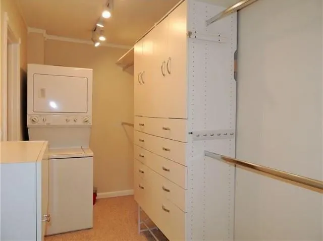 6851 Roswell Road Unit O-9, Sandy Springs, Georgia 30328, 1 Bedroom Bedrooms, ,1 BathroomBathrooms,Residential,Sold,6851 Roswell Road Unit O-9,6039204