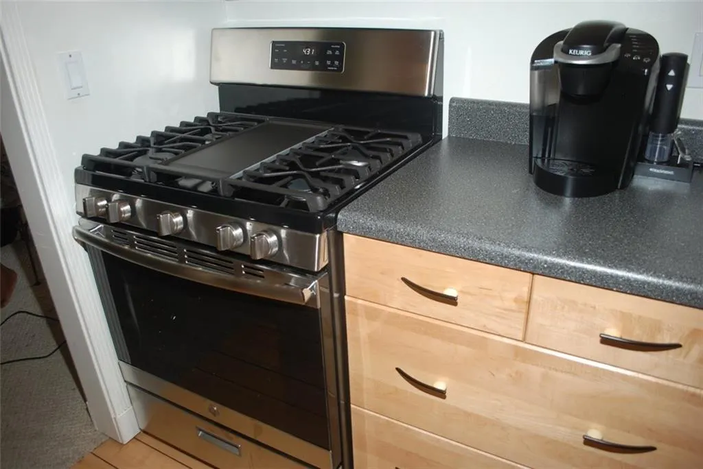 6851 Roswell Road Unit O-9, Sandy Springs, Georgia 30328, 1 Bedroom Bedrooms, ,1 BathroomBathrooms,Residential,Sold,6851 Roswell Road Unit O-9,6039204