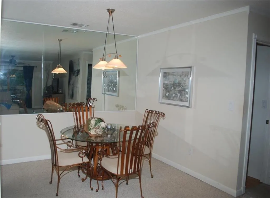 6851 Roswell Road Unit O-9, Sandy Springs, Georgia 30328, 1 Bedroom Bedrooms, ,1 BathroomBathrooms,Residential,Sold,6851 Roswell Road Unit O-9,6039204