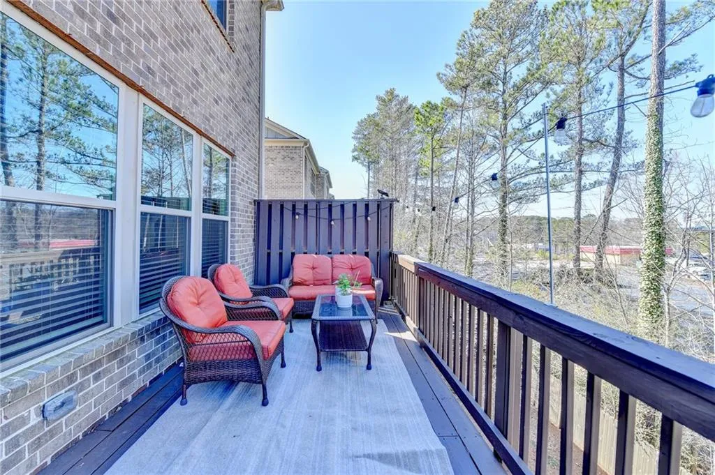 Balcony with an outdoor hangout area