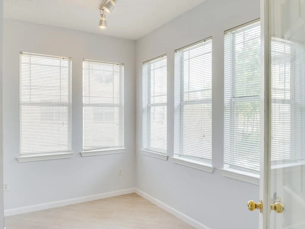 5559 Glenridge Drive Unit 2401, Atlanta, Georgia 30342, 2 Bedrooms Bedrooms, ,1 BathroomBathrooms,Residential,Sold,5559 Glenridge Drive Unit 2401,5830017 5559 Glenridge Drive Unit 2401, Atlanta, Georgia 30342, 2 Bedrooms Bedrooms, ,1 BathroomBathrooms,Residential,Sold,5559 Glenridge Drive Unit 2401,5830017