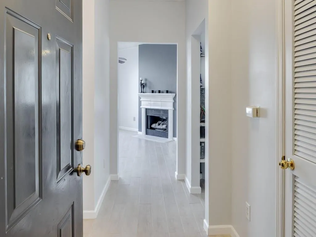 5559 Glenridge Drive Unit 2401, Atlanta, Georgia 30342, 2 Bedrooms Bedrooms, ,1 BathroomBathrooms,Residential,Sold,5559 Glenridge Drive Unit 2401,5830017 5559 Glenridge Drive Unit 2401, Atlanta, Georgia 30342, 2 Bedrooms Bedrooms, ,1 BathroomBathrooms,Residential,Sold,5559 Glenridge Drive Unit 2401,5830017