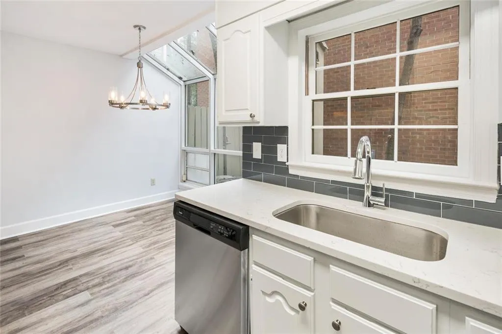 60 Mount Vernon Circle, Atlanta, Georgia 30338, 2 Bedrooms Bedrooms, ,2 BathroomsBathrooms,Residential,Sold,60 Mount Vernon Circle,6123998 60 Mount Vernon Circle, Atlanta, Georgia 30338, 2 Bedrooms Bedrooms, ,2 BathroomsBathrooms,Residential,Sold,60 Mount Vernon Circle,6123998