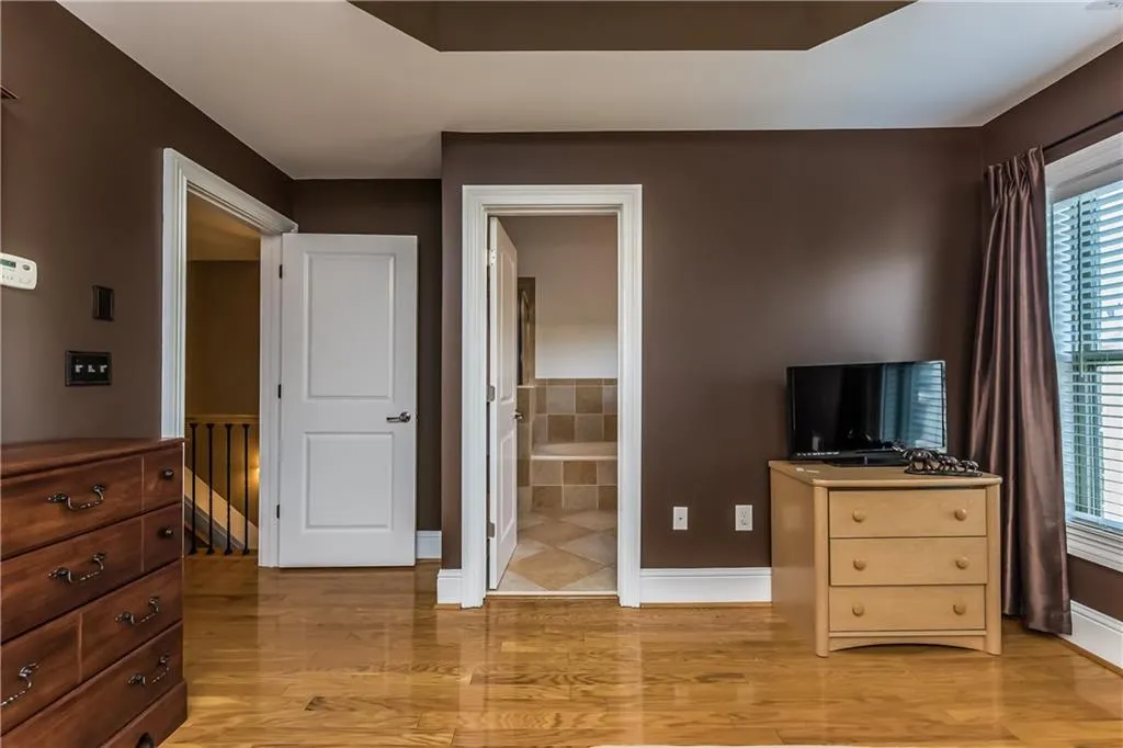 202 Le Gran Cove, Atlanta, Georgia 30328, 3 Bedrooms Bedrooms, ,2 BathroomsBathrooms,Residential,Sold,202 Le Gran Cove,5884382