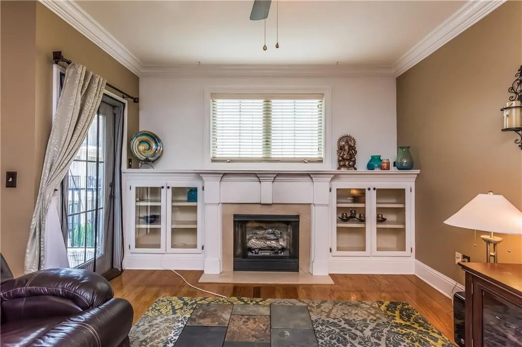202 Le Gran Cove, Atlanta, Georgia 30328, 3 Bedrooms Bedrooms, ,2 BathroomsBathrooms,Residential,Sold,202 Le Gran Cove,5884382