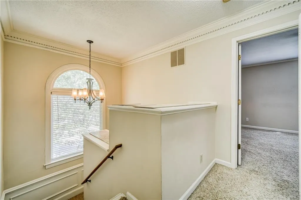 105 Brantley Road, Sandy Springs, Georgia 30350, 2 Bedrooms Bedrooms, ,2 BathroomsBathrooms,Residential,Sold,105 Brantley Road,6886809