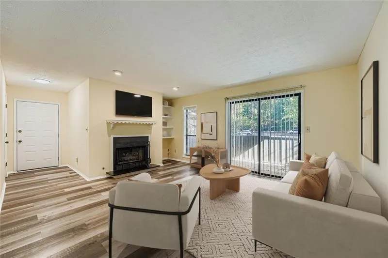 1607 Woodcliff Drive, Atlanta, Georgia 30350, 2 Bedrooms Bedrooms, ,2 BathroomsBathrooms,Residential,For Sale,1607 Woodcliff Drive,7753158