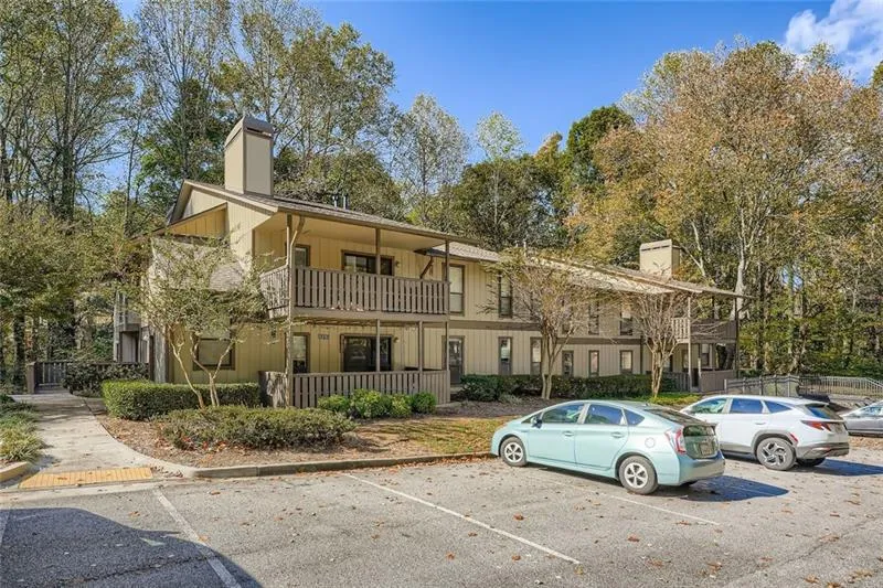 1607 Woodcliff Drive, Atlanta, Georgia 30350, 2 Bedrooms Bedrooms, ,2 BathroomsBathrooms,Residential,For Sale,1607 Woodcliff Drive,7753158