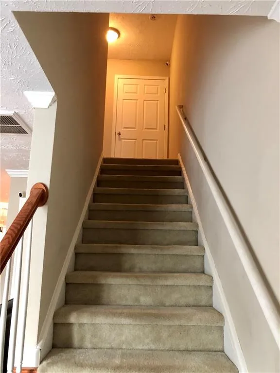 245 Winding River Drive Unit D, Sandy Springs, Georgia 30350, 2 Bedrooms Bedrooms, ,1 BathroomBathrooms,Residential,Sold,245 Winding River Drive Unit D,6697005