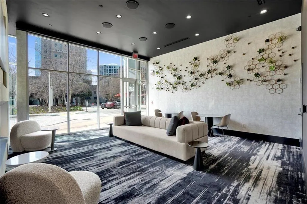 3324 Peachtree Road Ne Unit 1307, Atlanta, Georgia 30326, 1 Bedroom Bedrooms, 0 ,1 BathroomBathrooms,Residential,For Sale,3324 Peachtree Road Ne Unit 1307,7843943