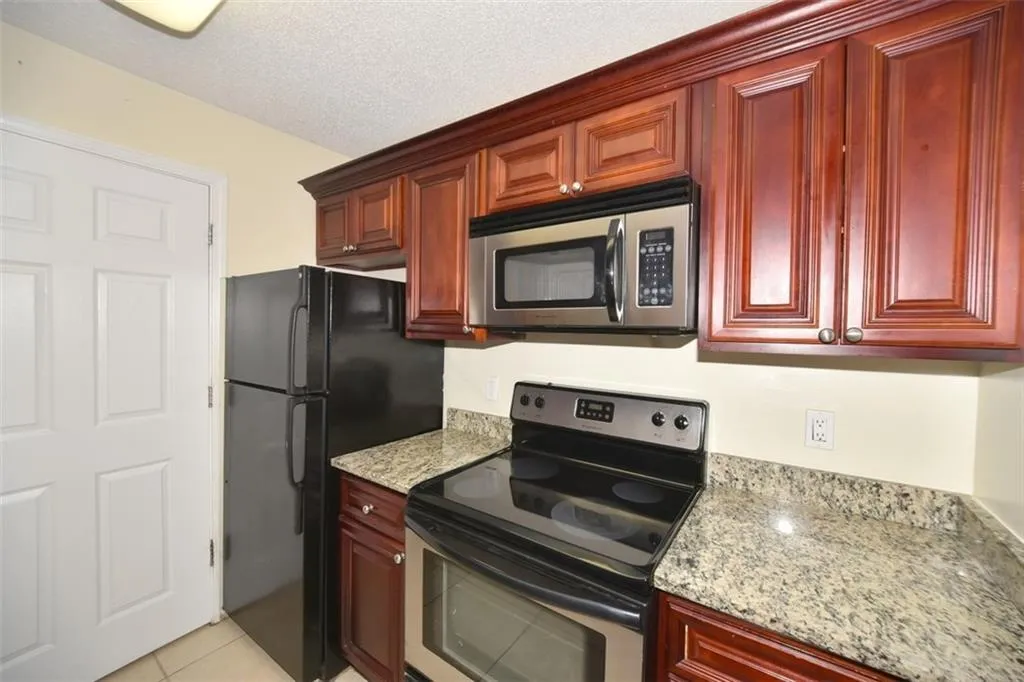 4305 Santa Fe Parkway, Atlanta, Georgia 30350, 2 Bedrooms Bedrooms, ,2 BathroomsBathrooms,Residential,Sold,4305 Santa Fe Parkway,5751931