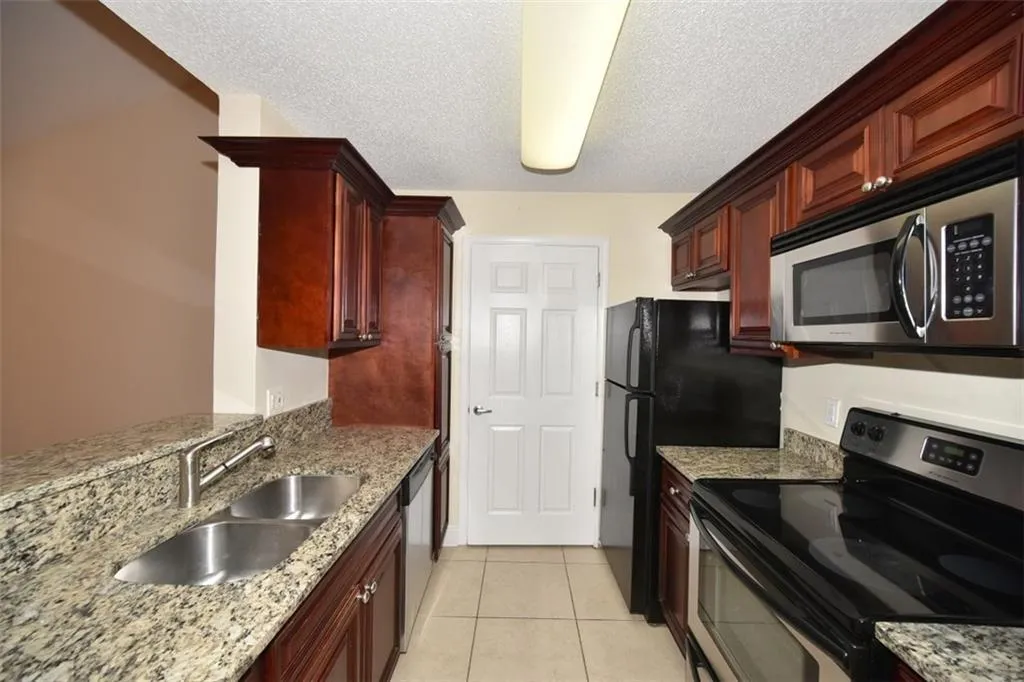 4305 Santa Fe Parkway, Atlanta, Georgia 30350, 2 Bedrooms Bedrooms, ,2 BathroomsBathrooms,Residential,Sold,4305 Santa Fe Parkway,5751931
