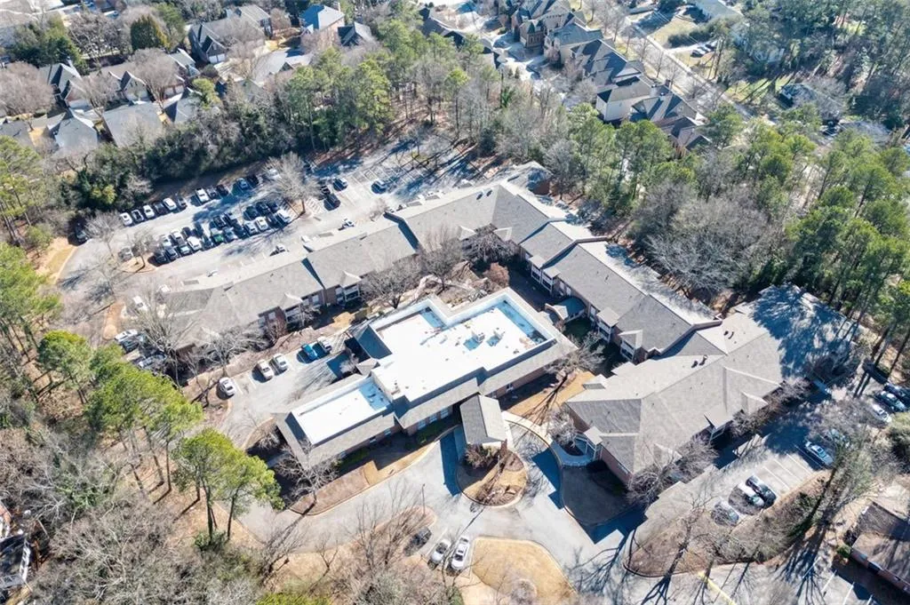 475 Mount Vernon Highway Ne Unit A-102, Sandy Springs, Georgia 30328, 1 Bedroom Bedrooms, ,1 BathroomBathrooms,Residential,For Sale,475 Mount Vernon Highway Ne Unit A-102,7525437