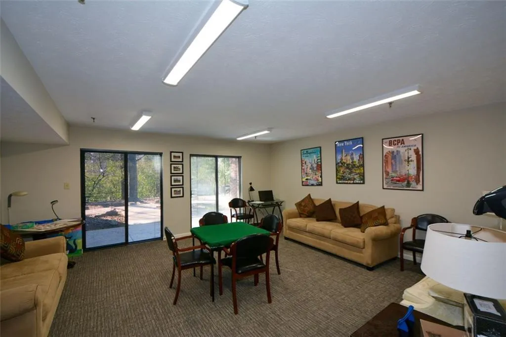 475 Mount Vernon Highway Ne Unit A-102, Sandy Springs, Georgia 30328, 1 Bedroom Bedrooms, ,1 BathroomBathrooms,Residential,For Sale,475 Mount Vernon Highway Ne Unit A-102,7525437