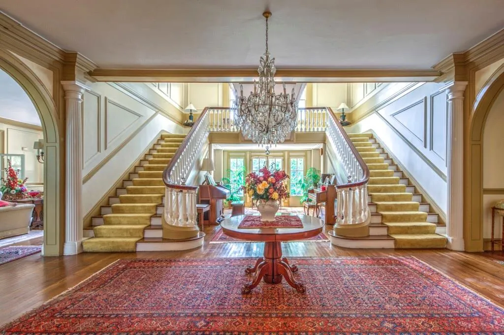 456 W Paces Ferry Road Nw, Atlanta, Georgia 30305, 6 Bedrooms Bedrooms, ,6 BathroomsBathrooms,Residential,Sold,456 W Paces Ferry Road Nw,5763945