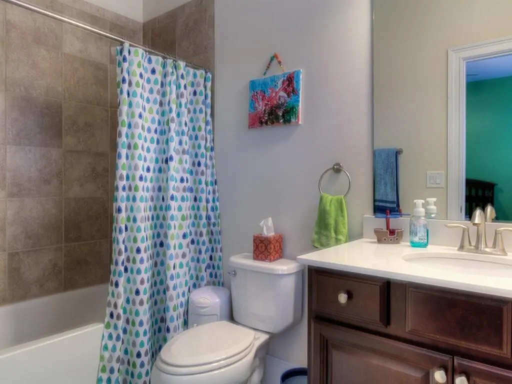 463 Alderwood Street Unit 463, Sandy Springs, Georgia 30328, 3 Bedrooms Bedrooms, ,3 BathroomsBathrooms,Residential,Sold,463 Alderwood Street Unit 463,5638737
