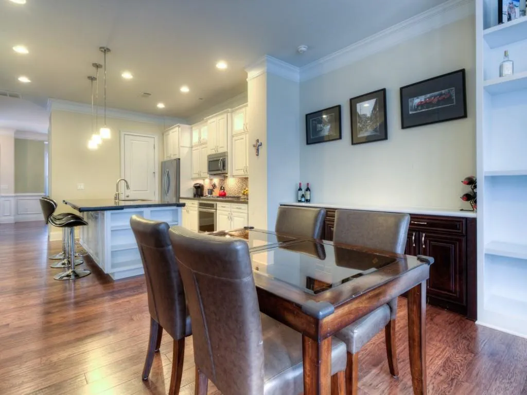 463 Alderwood Street Unit 463, Sandy Springs, Georgia 30328, 3 Bedrooms Bedrooms, ,3 BathroomsBathrooms,Residential,Sold,463 Alderwood Street Unit 463,5638737