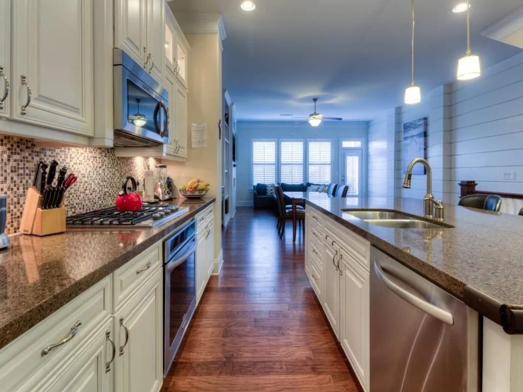 463 Alderwood Street Unit 463, Sandy Springs, Georgia 30328, 3 Bedrooms Bedrooms, ,3 BathroomsBathrooms,Residential,Sold,463 Alderwood Street Unit 463,5638737