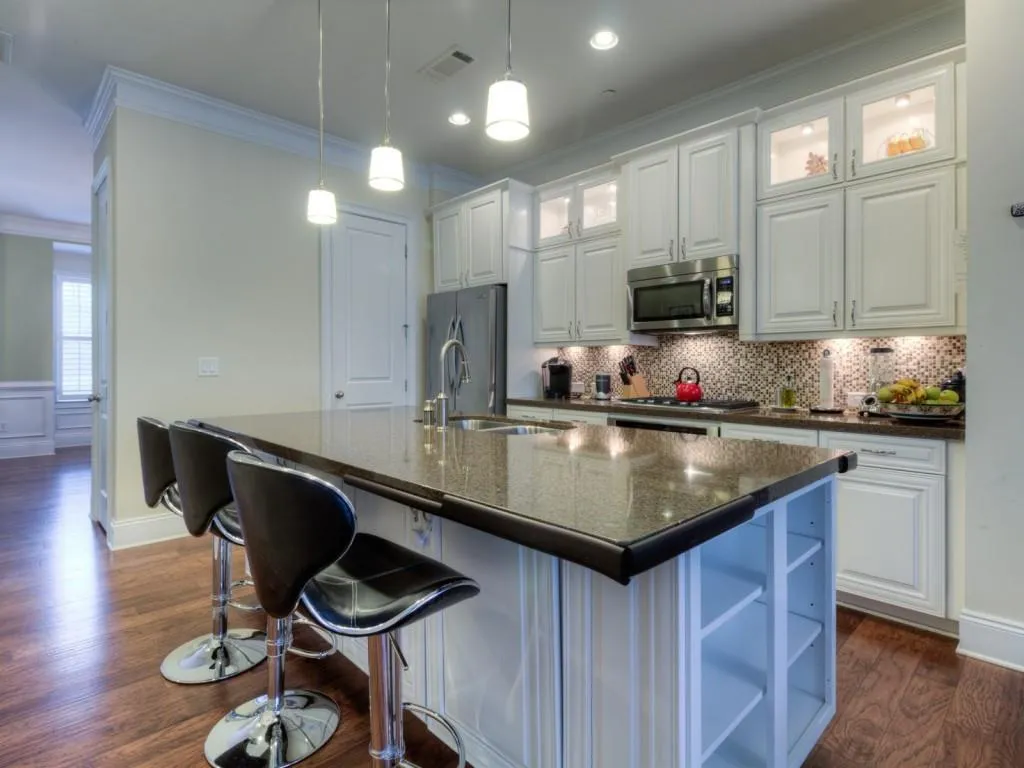 463 Alderwood Street Unit 463, Sandy Springs, Georgia 30328, 3 Bedrooms Bedrooms, ,3 BathroomsBathrooms,Residential,Sold,463 Alderwood Street Unit 463,5638737