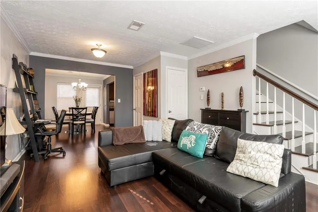 245 Winding River Drive Unit B, Sandy Springs, Georgia 30350, 2 Bedrooms Bedrooms, ,1 BathroomBathrooms,Residential,Sold,245 Winding River Drive Unit B,6514875