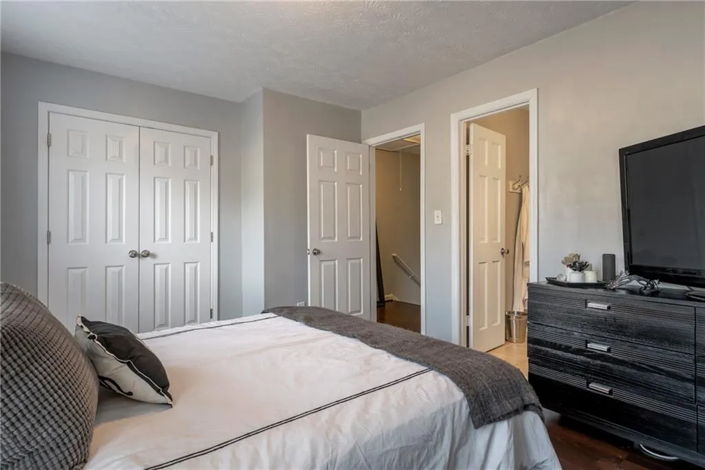 245 Winding River Drive Unit B, Sandy Springs, Georgia 30350, 2 Bedrooms Bedrooms, ,1 BathroomBathrooms,Residential,Sold,245 Winding River Drive Unit B,6514875