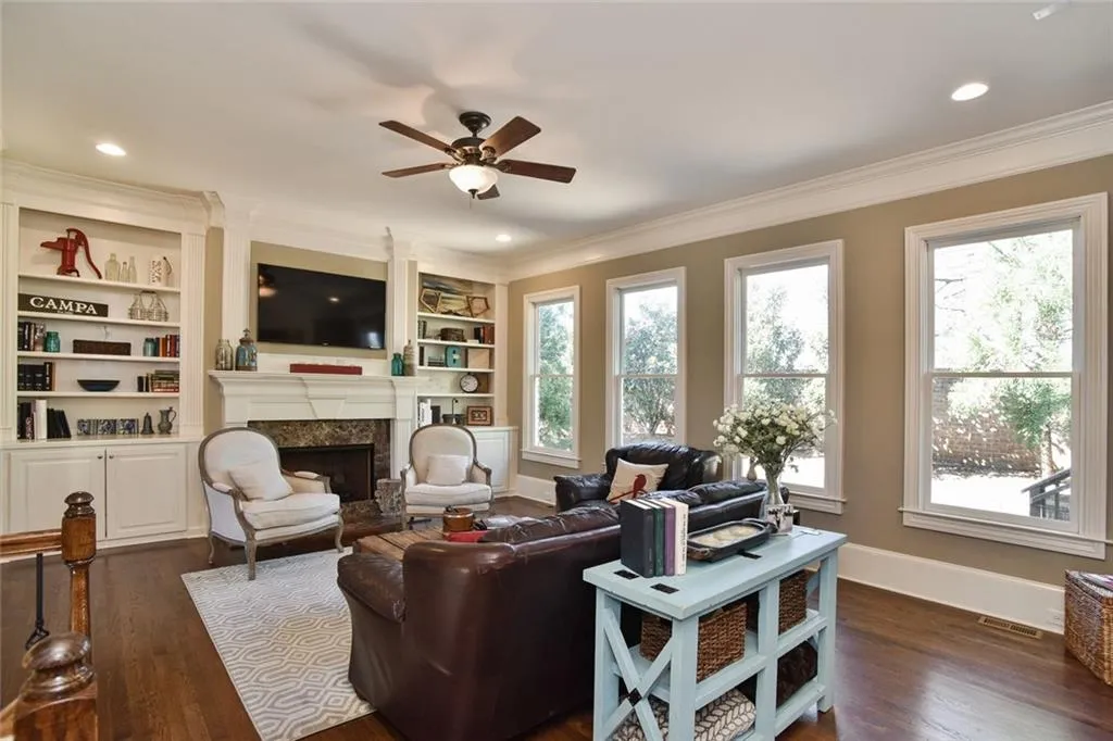 6304 Mount Vernon Oaks Drive, Atlanta, Georgia 30328, 5 Bedrooms Bedrooms, ,4 BathroomsBathrooms,Residential,Sold,6304 Mount Vernon Oaks Drive,5902732