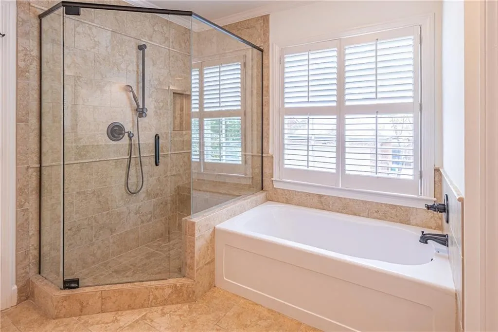 495 Greenlaurel Drive, Sandy Springs, Georgia 30342, 4 Bedrooms Bedrooms, ,3 BathroomsBathrooms,Residential,Sold,495 Greenlaurel Drive,7379298