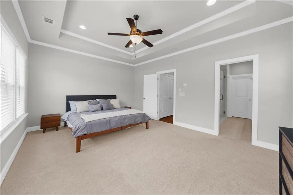 Atlanta, Georgia 30339, 3 Bedrooms Bedrooms, ,3 BathroomsBathrooms,Residential,For Sale,7624857