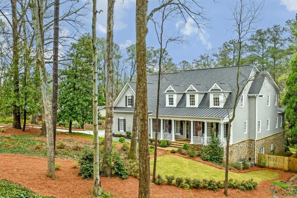 110 Forrest Lake Drive Nw, Atlanta, Georgia 30327, 6 Bedrooms Bedrooms, ,6 BathroomsBathrooms,Residential,Sold,110 Forrest Lake Drive Nw,6125536