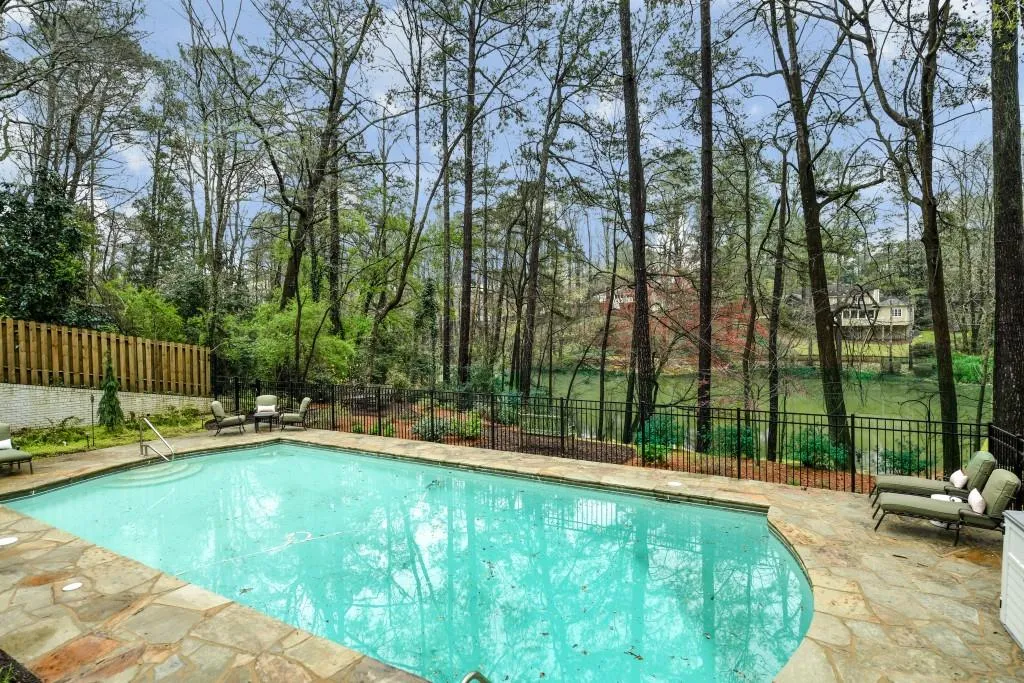 110 Forrest Lake Drive Nw, Atlanta, Georgia 30327, 6 Bedrooms Bedrooms, ,6 BathroomsBathrooms,Residential,Sold,110 Forrest Lake Drive Nw,6125536