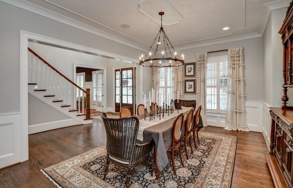 110 Forrest Lake Drive Nw, Atlanta, Georgia 30327, 6 Bedrooms Bedrooms, ,6 BathroomsBathrooms,Residential,Sold,110 Forrest Lake Drive Nw,6125536