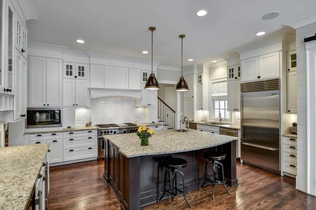 110 Forrest Lake Drive Nw, Atlanta, Georgia 30327, 6 Bedrooms Bedrooms, ,6 BathroomsBathrooms,Residential,Sold,110 Forrest Lake Drive Nw,6125536
