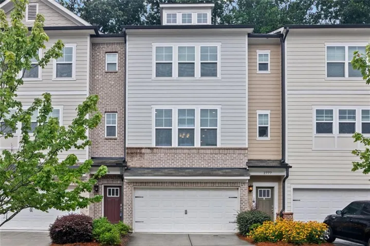 2779 White Oak Lane Unit 20, Decatur, Georgia 30032