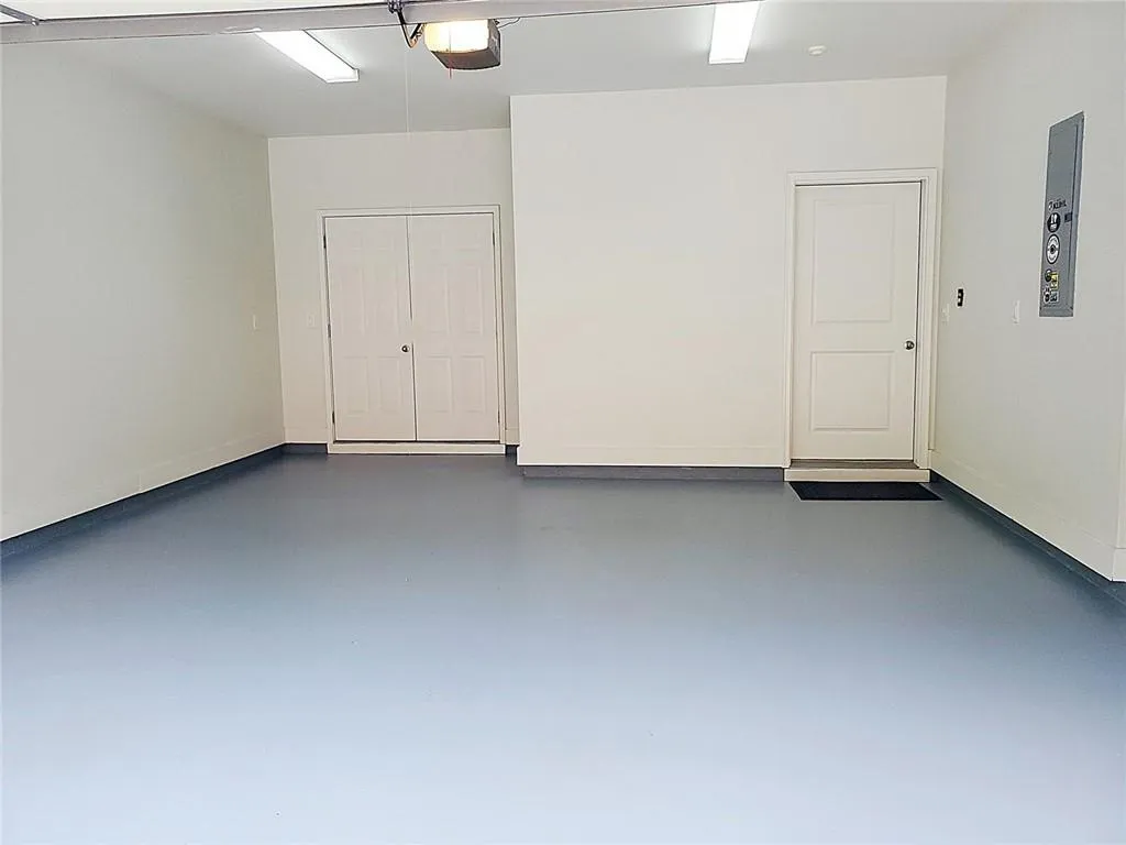 310 Mystic Ridge Lane, Sandy Springs, Georgia 30342, 4 Bedrooms Bedrooms, ,3 BathroomsBathrooms,Residential,Sold,310 Mystic Ridge Lane,6823979