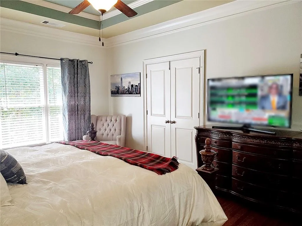 310 Mystic Ridge Lane, Sandy Springs, Georgia 30342, 4 Bedrooms Bedrooms, ,3 BathroomsBathrooms,Residential,Sold,310 Mystic Ridge Lane,6823979