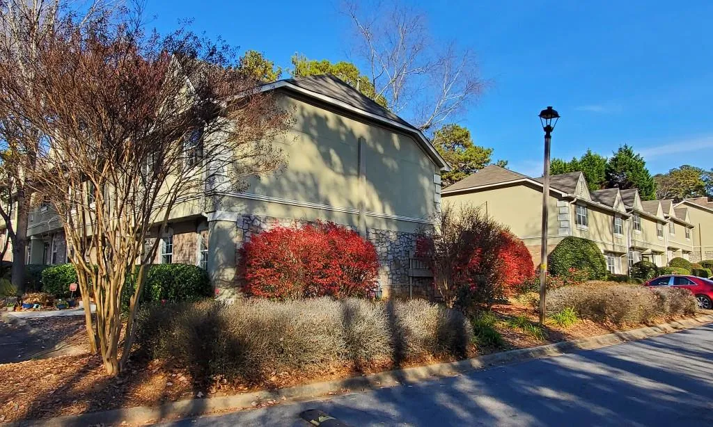 6900 Roswell Road Unit G6, Sandy Springs, Georgia 30328, 3 Bedrooms Bedrooms, ,2 BathroomsBathrooms,Residential,Sold,6900 Roswell Road Unit G6,6975506