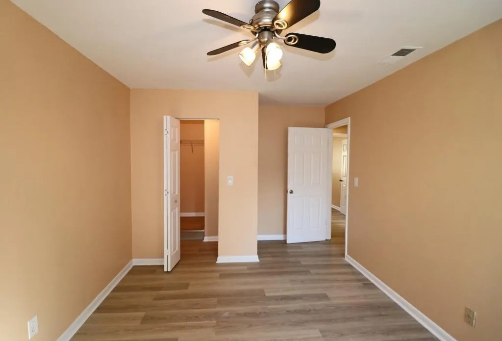 6900 Roswell Road Unit G6, Sandy Springs, Georgia 30328, 3 Bedrooms Bedrooms, ,2 BathroomsBathrooms,Residential,Sold,6900 Roswell Road Unit G6,6975506