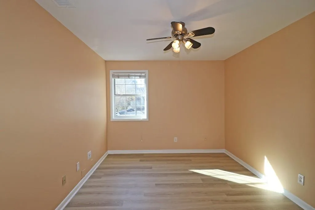 6900 Roswell Road Unit G6, Sandy Springs, Georgia 30328, 3 Bedrooms Bedrooms, ,2 BathroomsBathrooms,Residential,Sold,6900 Roswell Road Unit G6,6975506