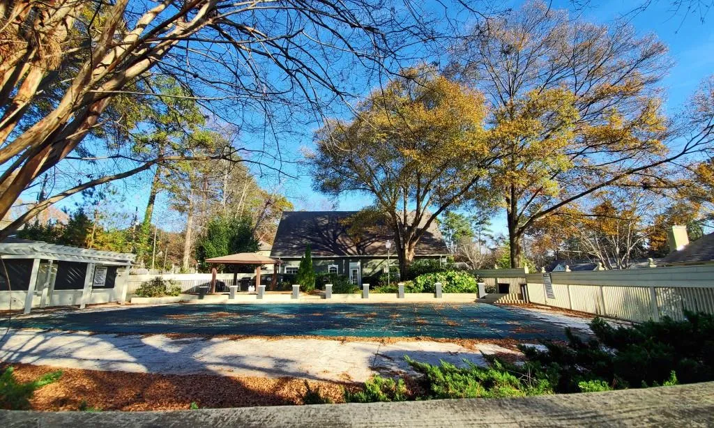 6900 Roswell Road Unit G6, Sandy Springs, Georgia 30328, 3 Bedrooms Bedrooms, ,2 BathroomsBathrooms,Residential,Sold,6900 Roswell Road Unit G6,6975506