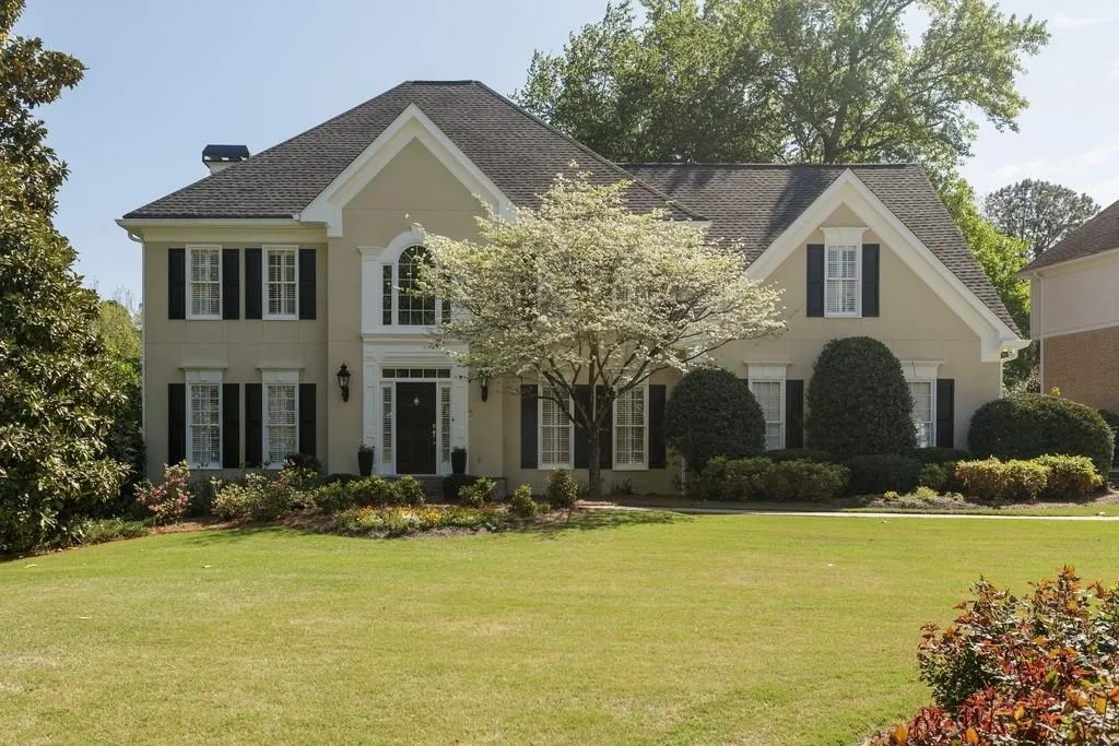 7575 Wolf Brook Drive, Sandy Springs, Georgia 30350, 4 Bedrooms Bedrooms, ,4 BathroomsBathrooms,Residential,Sold,7575 Wolf Brook Drive,6711069