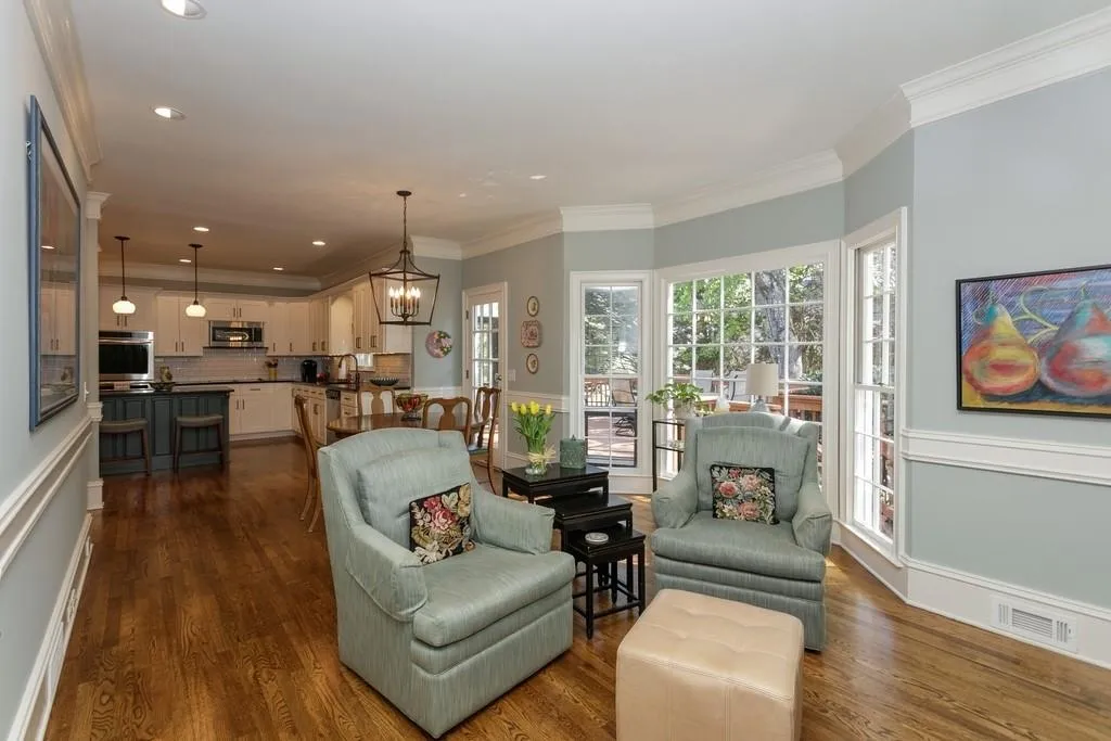 7575 Wolf Brook Drive, Sandy Springs, Georgia 30350, 4 Bedrooms Bedrooms, ,4 BathroomsBathrooms,Residential,Sold,7575 Wolf Brook Drive,6711069