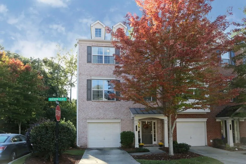 7927 Kiverton Place, Sandy Springs, Georgia 30350, 3 Bedrooms Bedrooms, ,3 BathroomsBathrooms,Residential,Sold,7927 Kiverton Place,5760082
