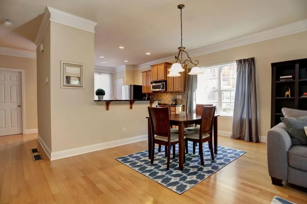 7927 Kiverton Place, Sandy Springs, Georgia 30350, 3 Bedrooms Bedrooms, ,3 BathroomsBathrooms,Residential,Sold,7927 Kiverton Place,5760082