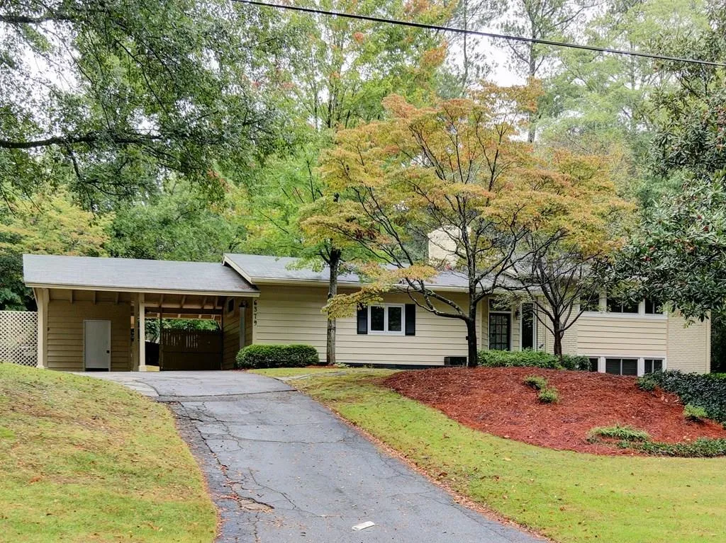 6379 Vernon Woods Drive, Sandy Springs, Georgia 30328, 3 Bedrooms Bedrooms, ,3 BathroomsBathrooms,Residential,Sold,6379 Vernon Woods Drive,5598307