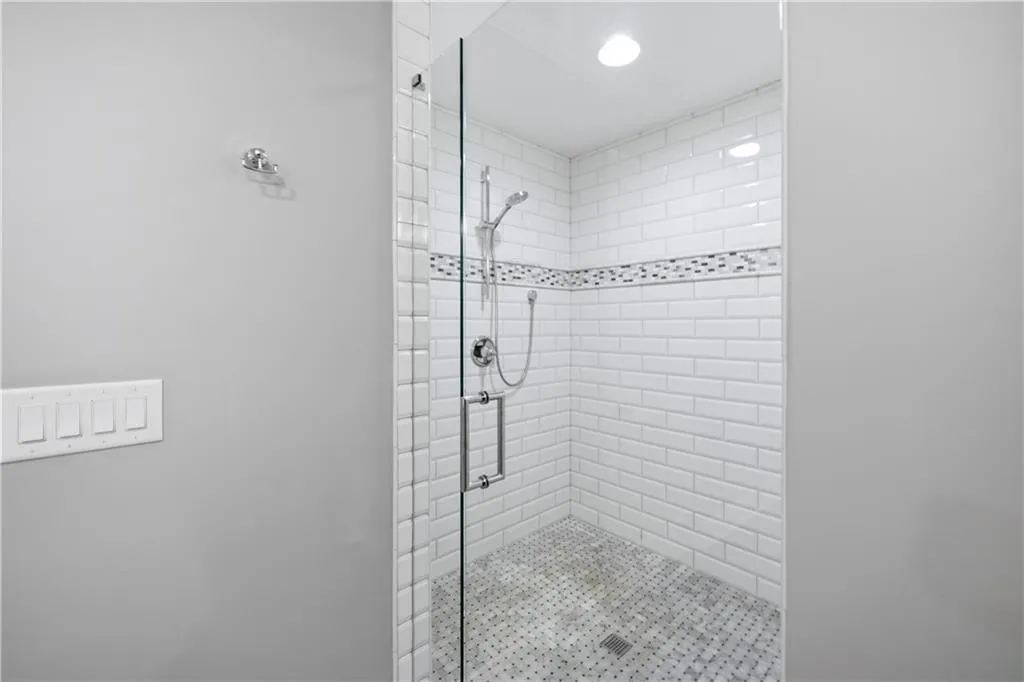 115 Blenheim Place, Atlanta, Georgia 30350, 5 Bedrooms Bedrooms, ,4 BathroomsBathrooms,Residential,Sold,115 Blenheim Place,7745879