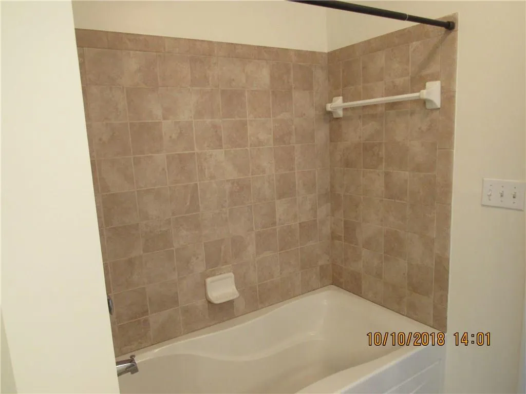 200 River Vista Drive Unit 628, Atlanta, Georgia 30339, 2 Bedrooms Bedrooms, ,2 BathroomsBathrooms,Residential,Sold,200 River Vista Drive Unit 628,6085055