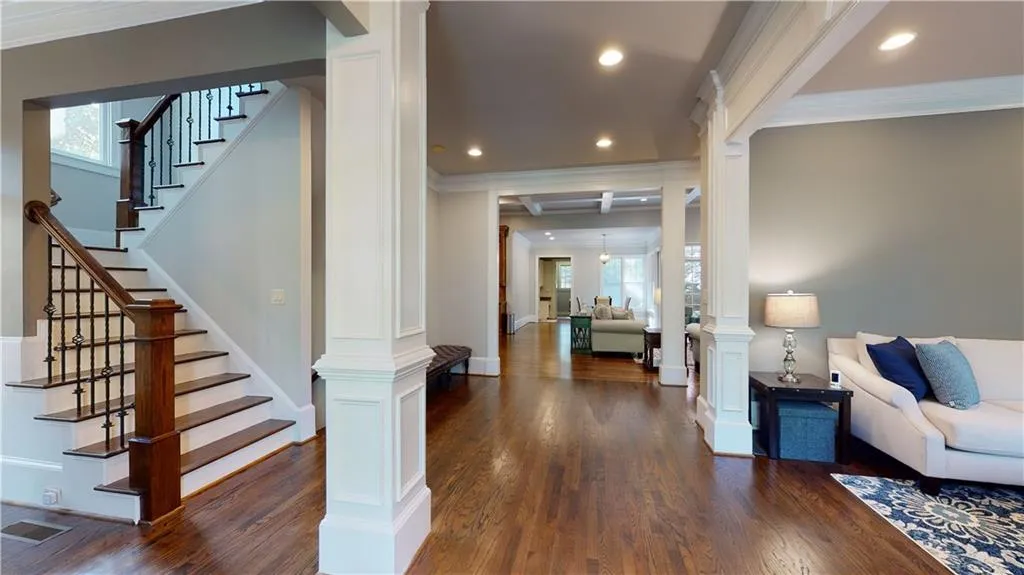 165 Trimble Crest Drive, Atlanta, Georgia 30342, 4 Bedrooms Bedrooms, ,4 BathroomsBathrooms,Residential,Sold,165 Trimble Crest Drive,6713523